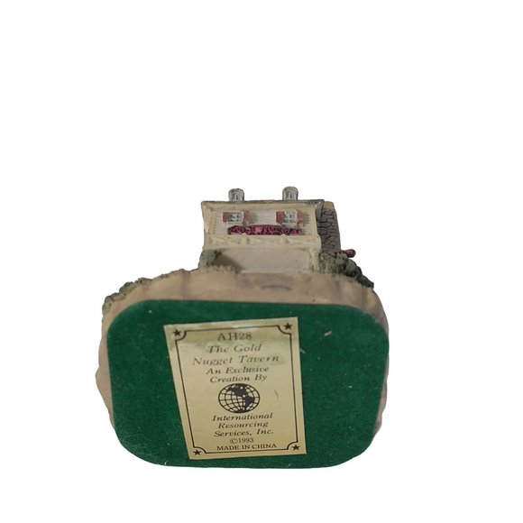 Vintage The Gold Nugget Tavern 1993 Ceramic Figurine Home Decor Collectible - Picture 2 of 4